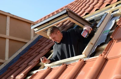 Pose de fenêtres de toit Velux à Bréhain